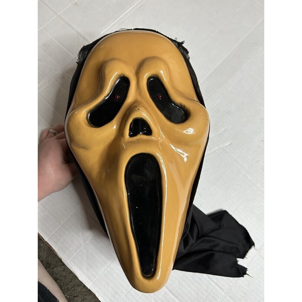 VTG SCREAM GHOSTFACE MASK BUST Halloween Fun World Div Life Size Light Up Read!!